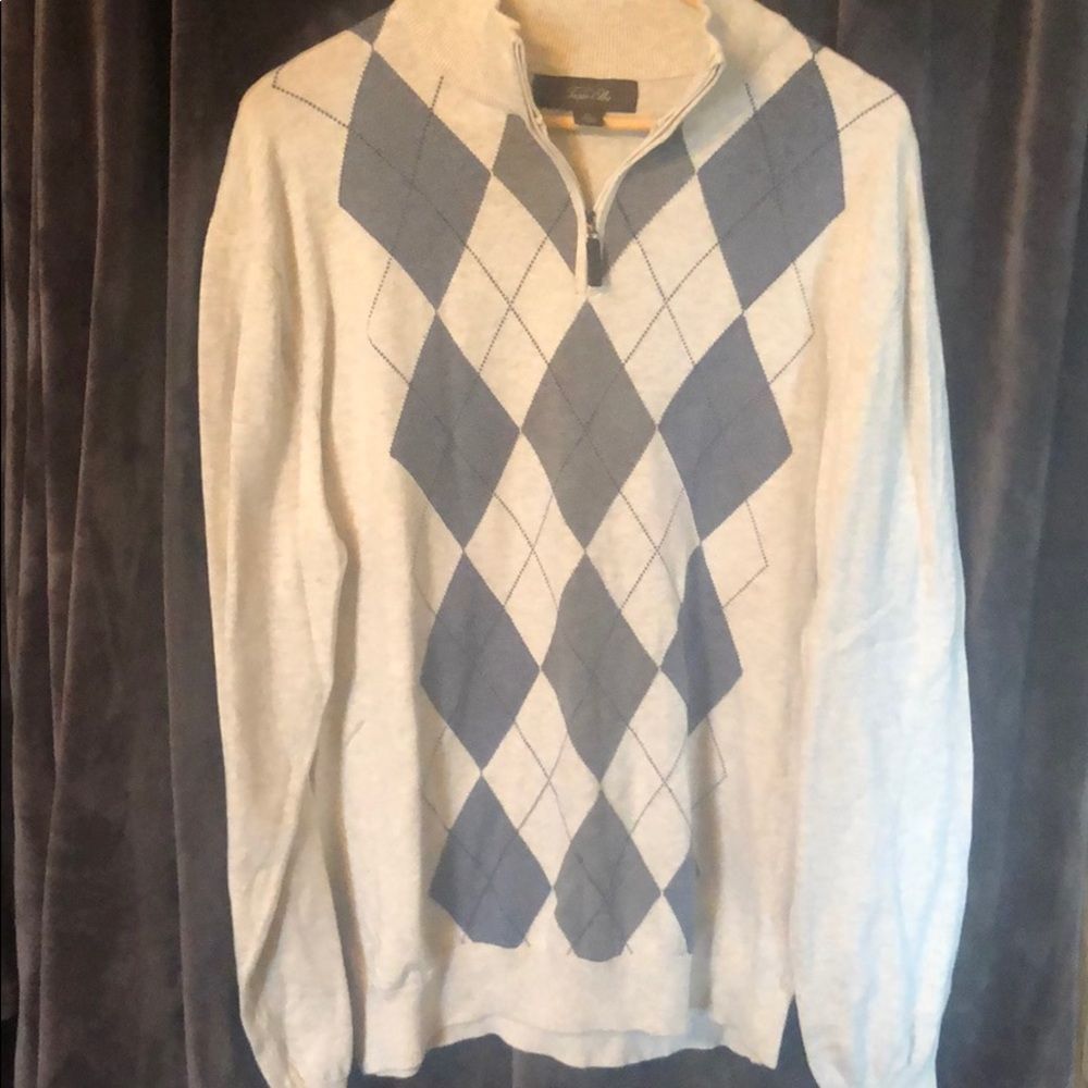 Men’s argyle sweater
